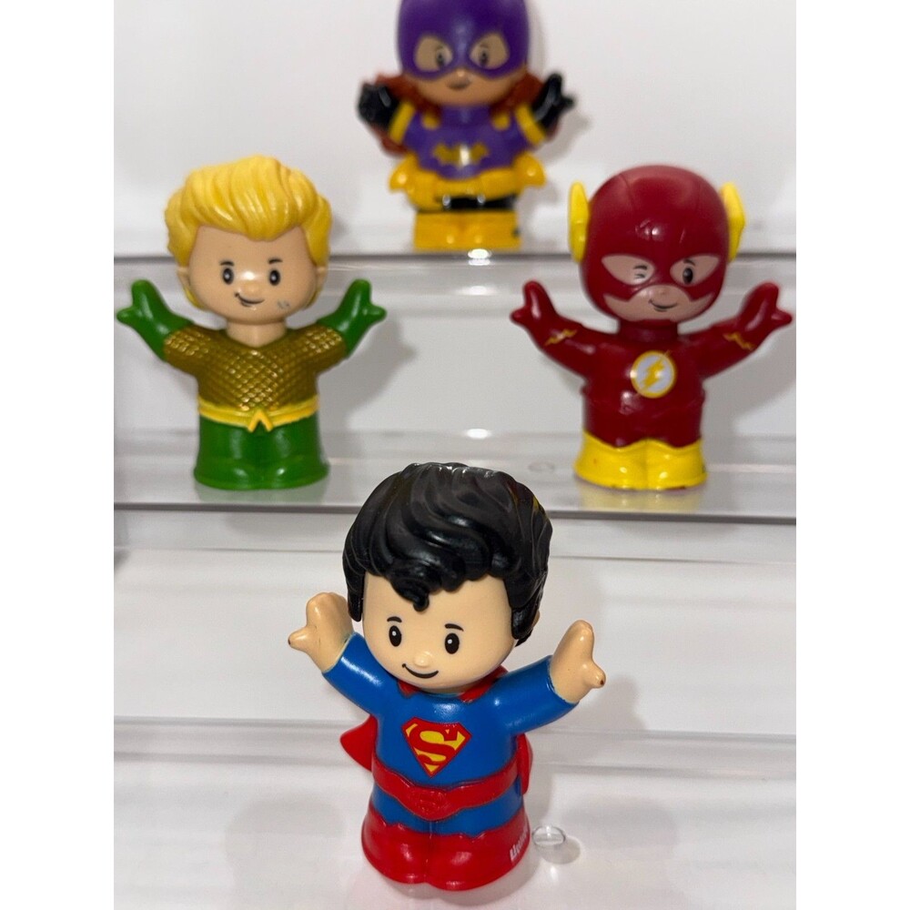 Fisher Price Little People DC Super Friends Lot 4 Superman Flash Aquaman Batgirl - Picture 2 of 7